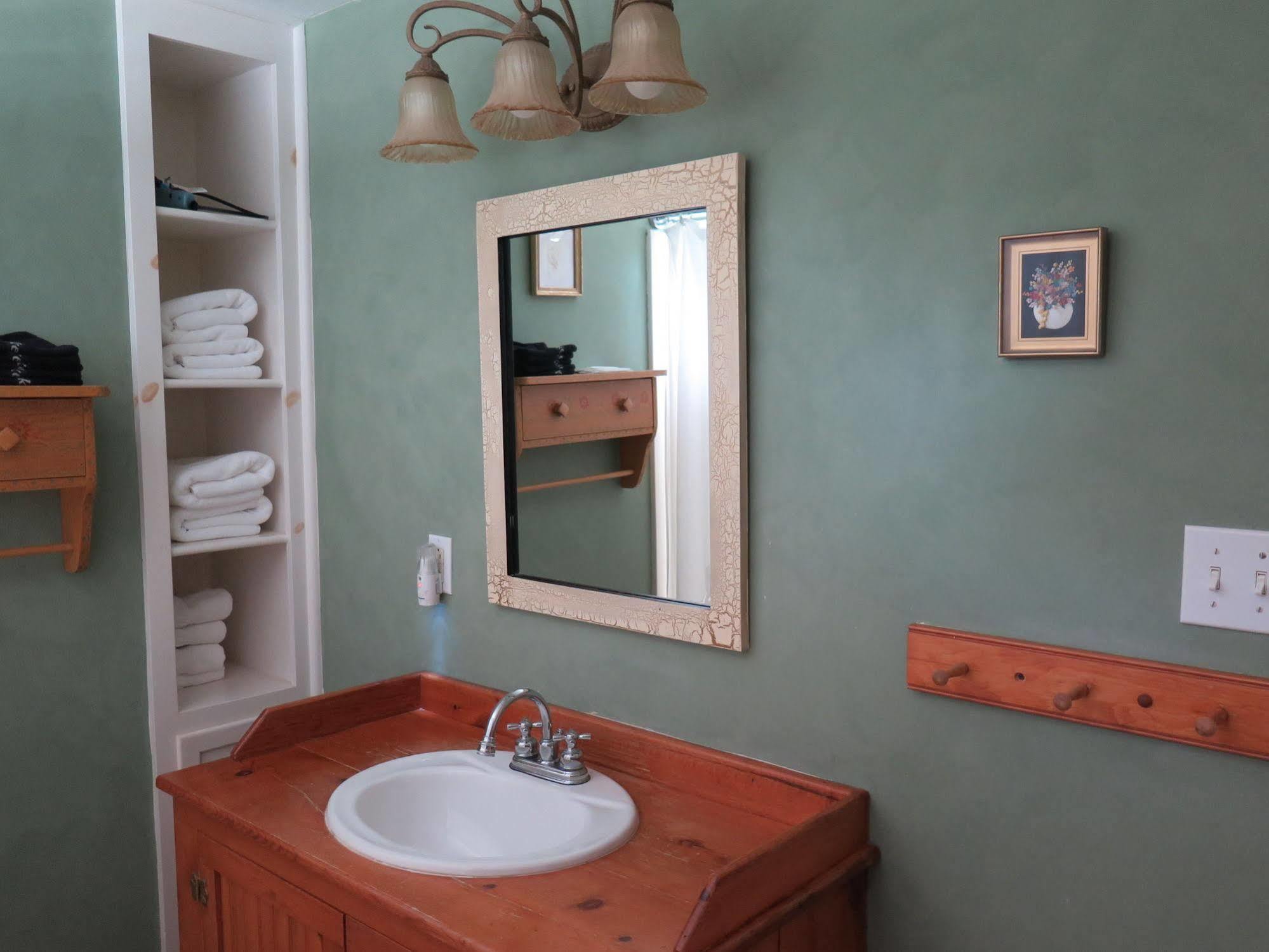 Yellow House B&B Salado Dış mekan fotoğraf