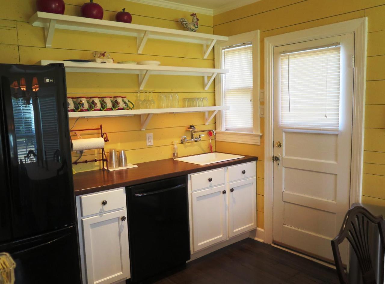 Yellow House B&B Salado Dış mekan fotoğraf
